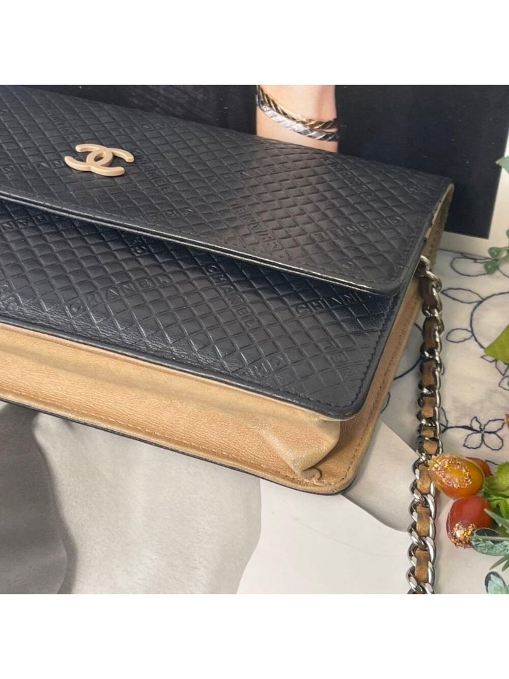 Chanel Chain Wallet Logo Shoulder Bag - Picture 5 of 15
